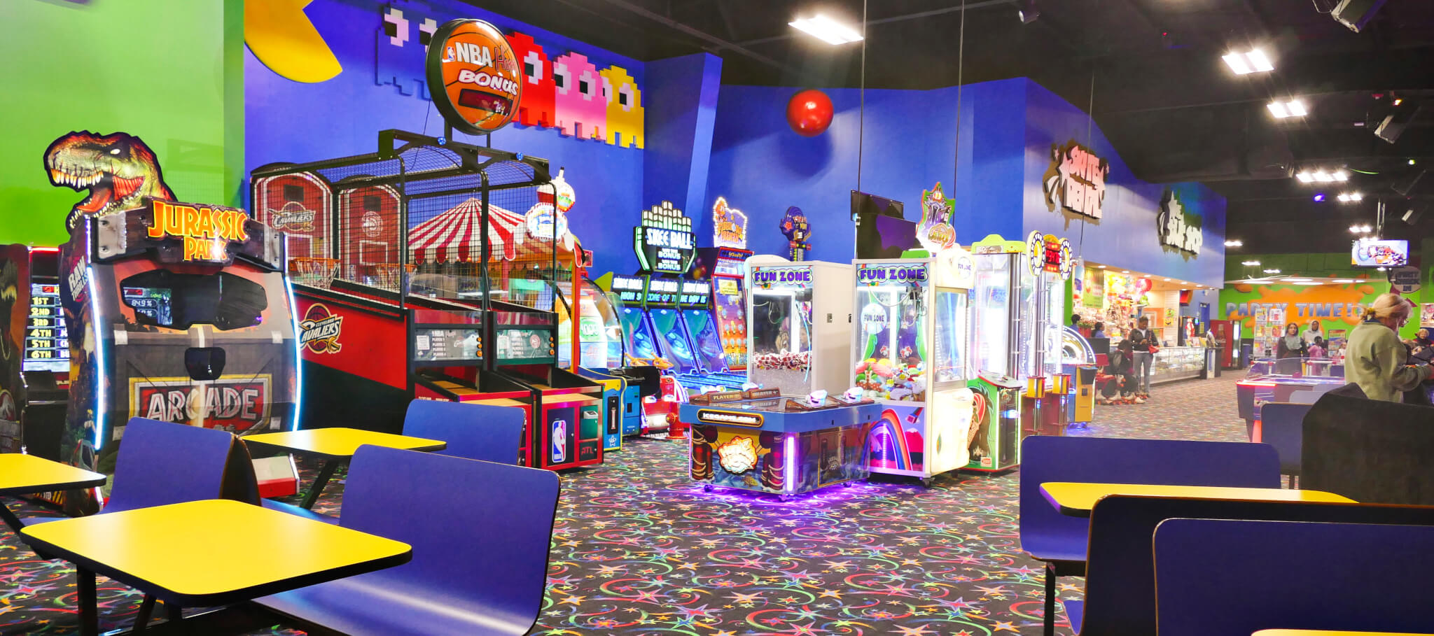 Welcome to Starlite Family Fun Center McDonough: Where Family Fun Begins!